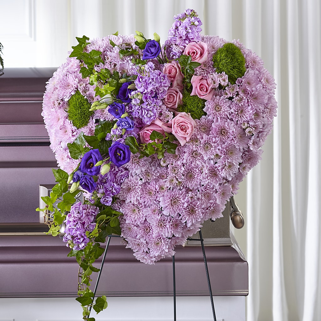 Treasured Love Standing Heart – Moda Flowers, Guaynabo PR