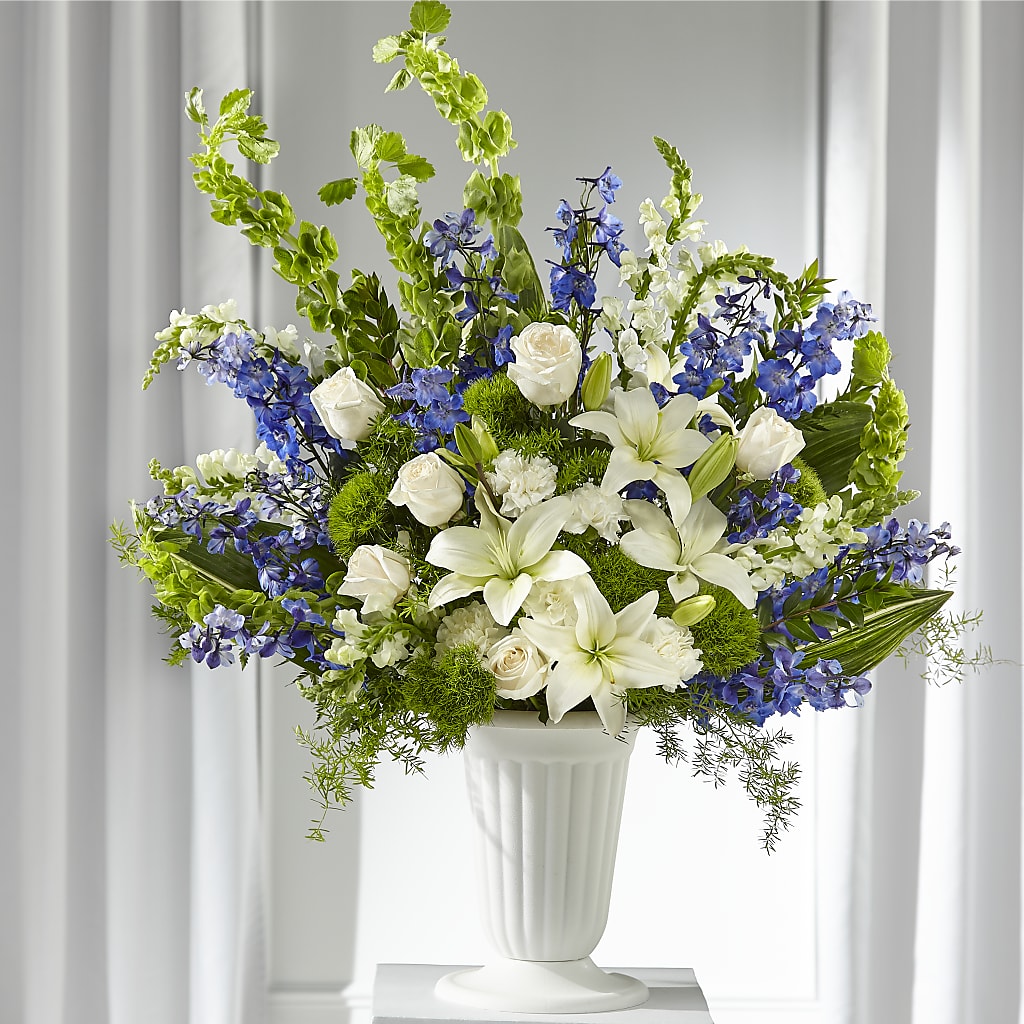 Heartfelt Hope Arrangement – Moda Flowers, Guaynabo PR