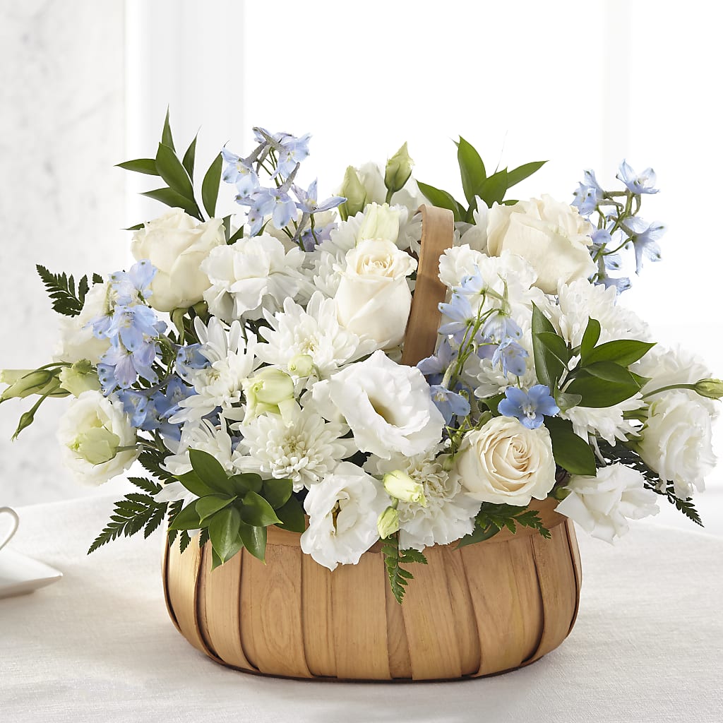 Sincerely Heartfelt Basket – Moda Flowers, Guaynabo PR