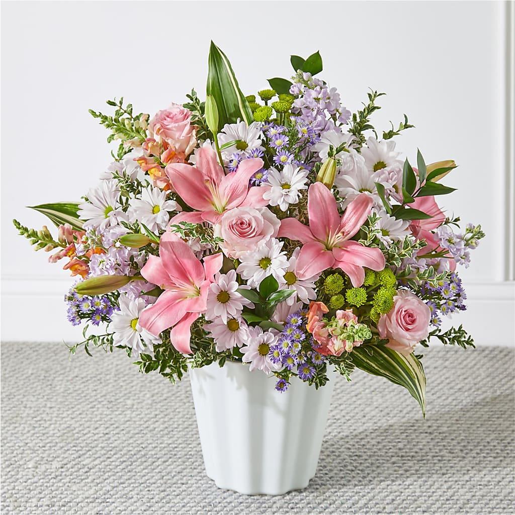 Abundant Compassion Floor Basket – Moda Flowers, Guaynabo PR
