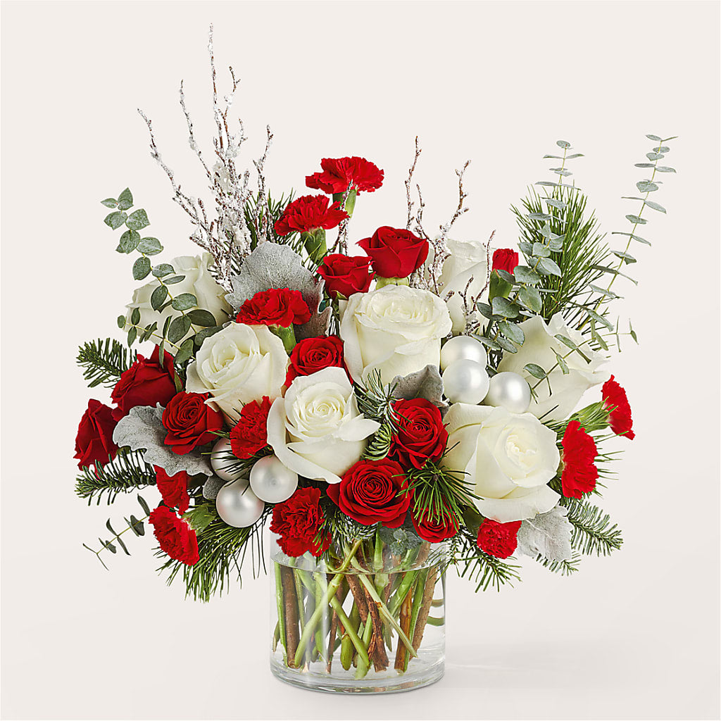 Trimming the Tree Bouquet – Moda Flowers, Guaynabo PR