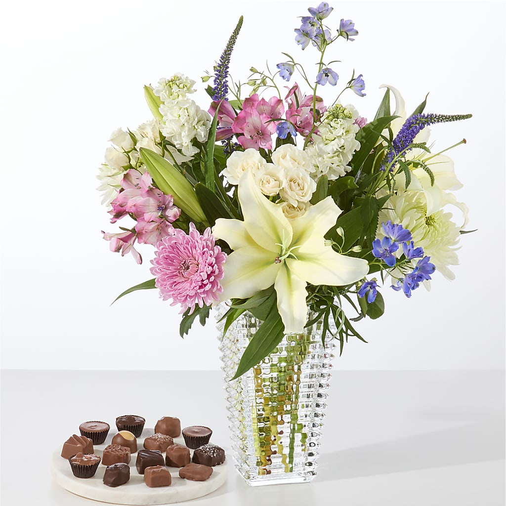 Winter Celebration Bouquet –  Moda Flowers, Guaynabo PR