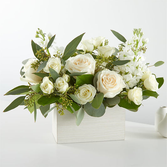 Fresh Linen Box Bouquet –  Moda Flowers, Guaynabo PR