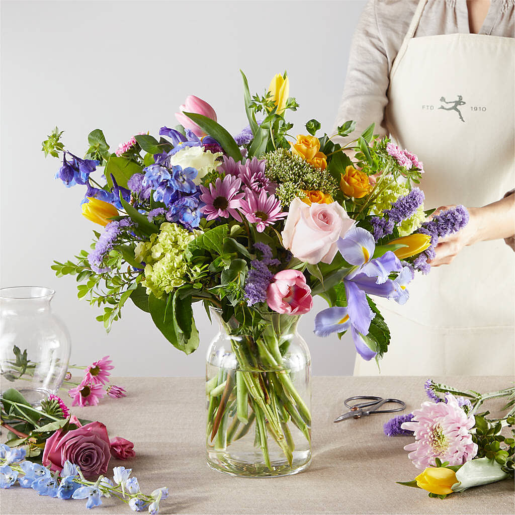 Pastel Tradition - A Florist Original –  Moda Flowers, Guaynabo PR