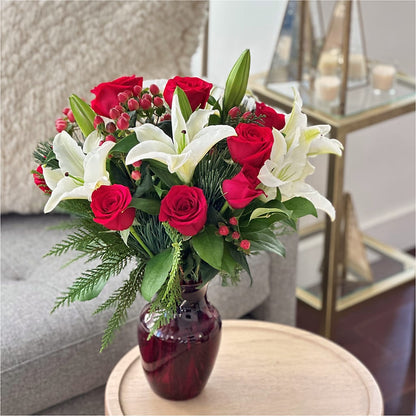 Evergreen Delight Bouquet –  Moda Flowers, Guaynabo PR