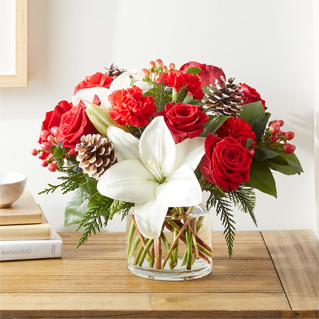 Oh So Jolly Bouquet –  Moda Flowers, Guaynabo PR