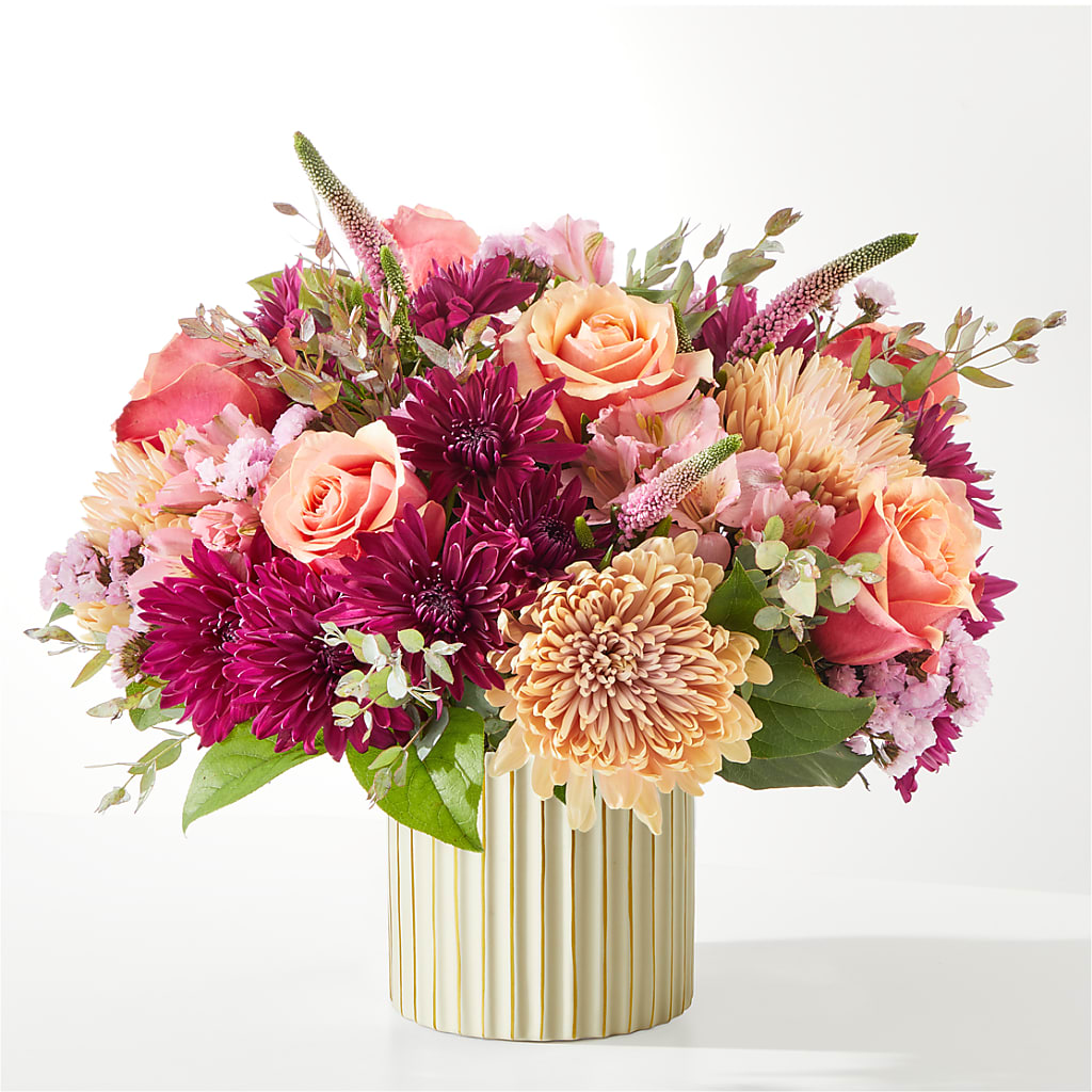 Berry Cobbler Bouquet with Ivory Vase –  Moda Flowers, Guaynabo PR