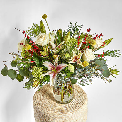 Berry & Bright Bouquet –  Moda Flowers, Guaynabo PR