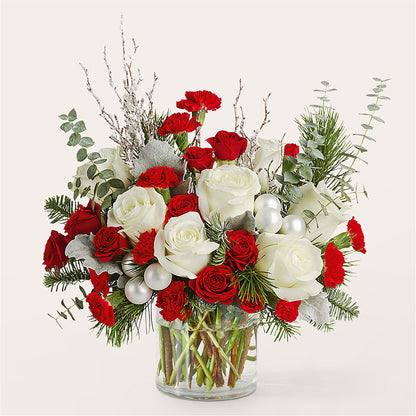 Trimming the Tree Bouquet –  Moda Flowers, Guaynabo PR