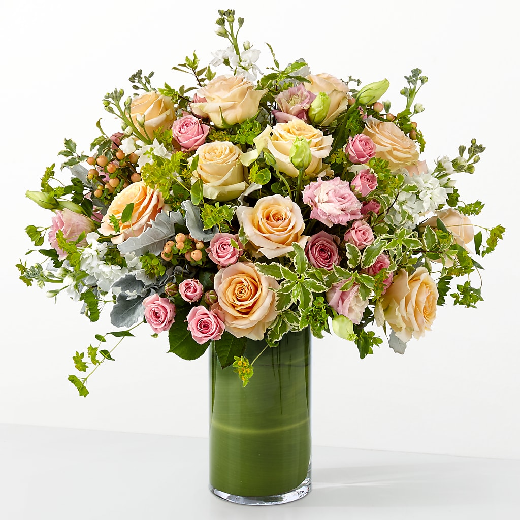 The Glamour Shot –  Moda Flowers, Guaynabo PR