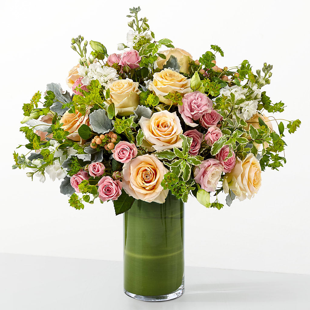 The Glamour Shot –  Moda Flowers, Guaynabo PR
